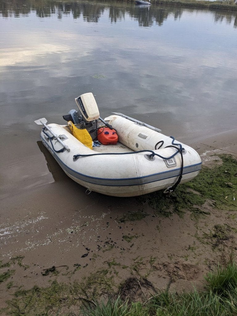 Quicksilver 270 met motor, Watersport en Boten, Rubberboten, Gebruikt, Quicksilver, Airdeck, Brandstoftank, Inclusief motor, Peddels