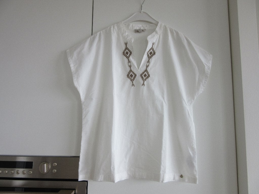 Blouse merk ZUSSS maat large NIEUW wit, Kleding | Dames, Wit, Maat 42/44 (L), Nieuw, Ophalen of Verzenden