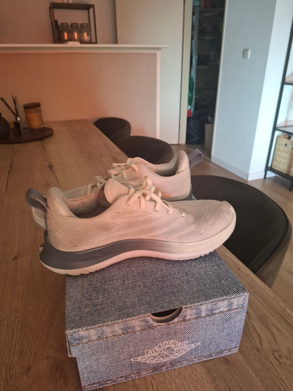 Under Armour Sportschoenen - Maat 43, Ophalen of Verzenden, Zo goed als nieuw, Sportschoenen