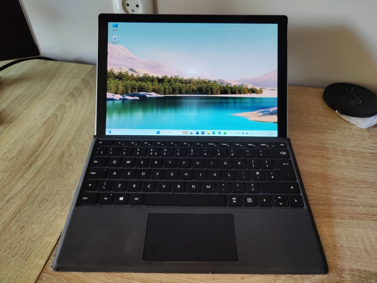 Surface Pro 5 - 16GB RAM / 256GB / i5 + type cover, Computers en Software, Qwerty, 13 inch, Met touchscreen, SSD