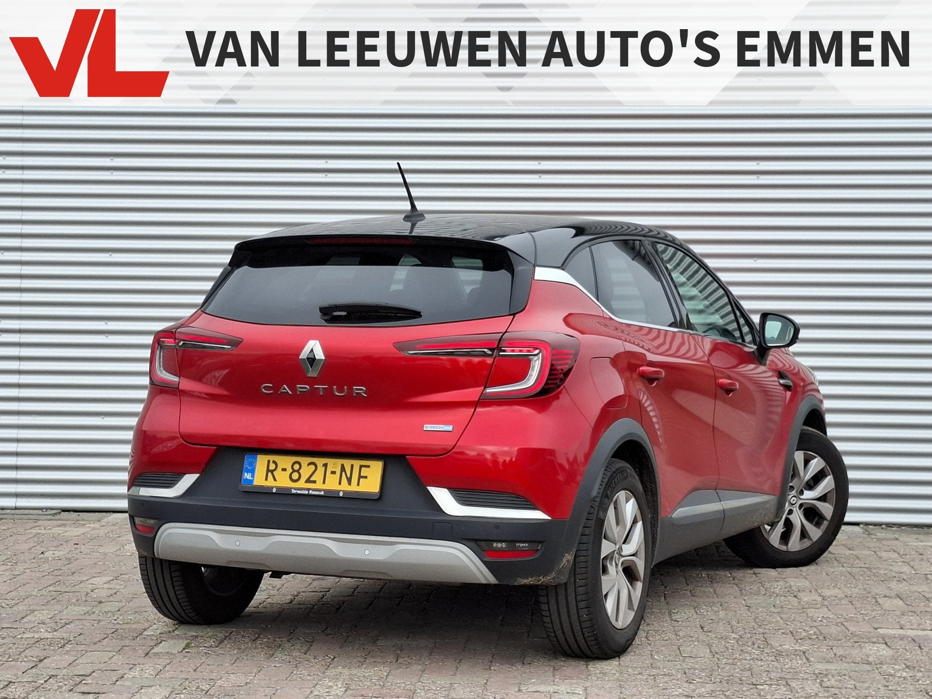 Renault Captur 1.6 E-Tech Hybrid 145 Intens | Nieuw binnen |, Auto's, Gebruikt, 4 cilinders, 715 kg, Leder en Stof
