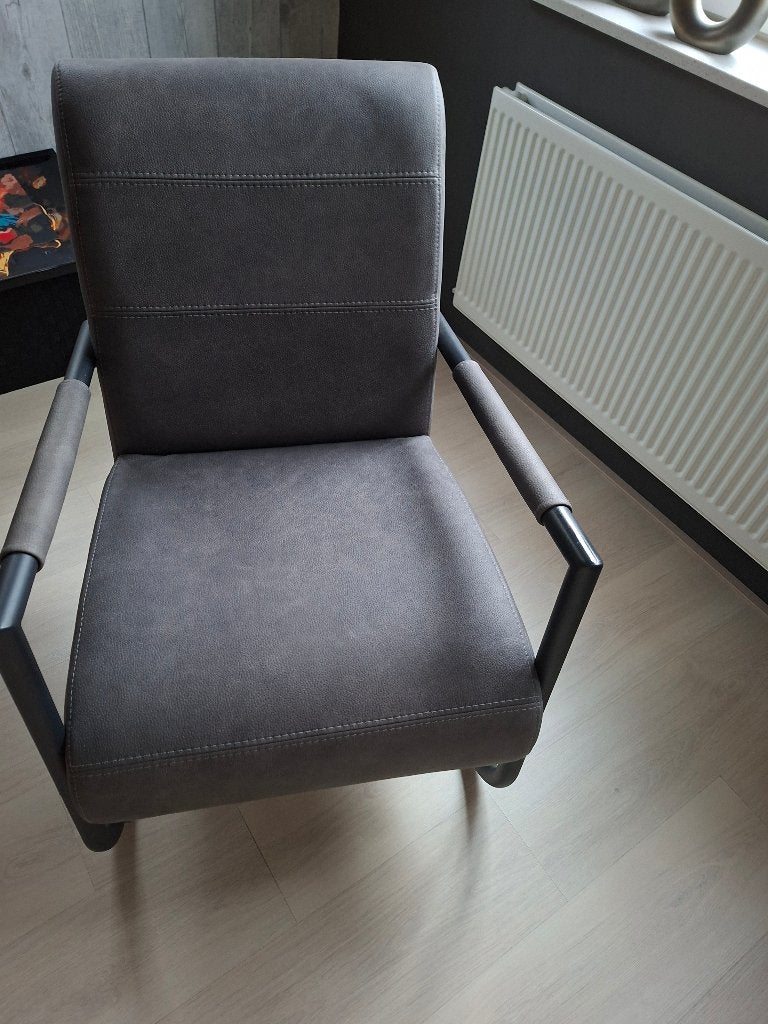 Fauteuille van Henders & Hazel - antraciet, Huis en Inrichting, Fauteuils, Ophalen, Minder dan 75 cm, Leer, Zo goed als nieuw