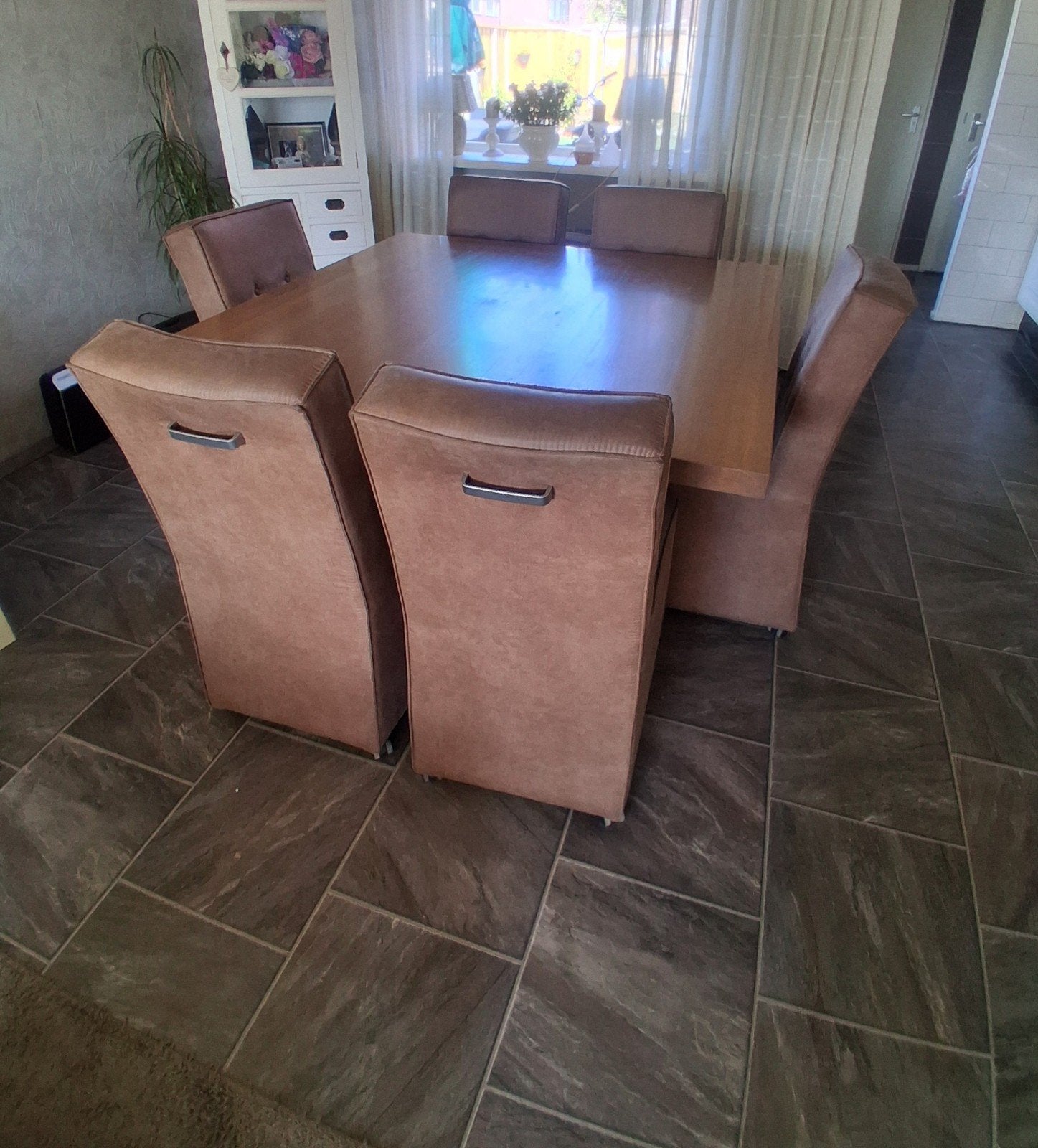 Vierkante eettafel, Huis en Inrichting, Ophalen, Gebruikt, Vierkant, Vijf personen of meer