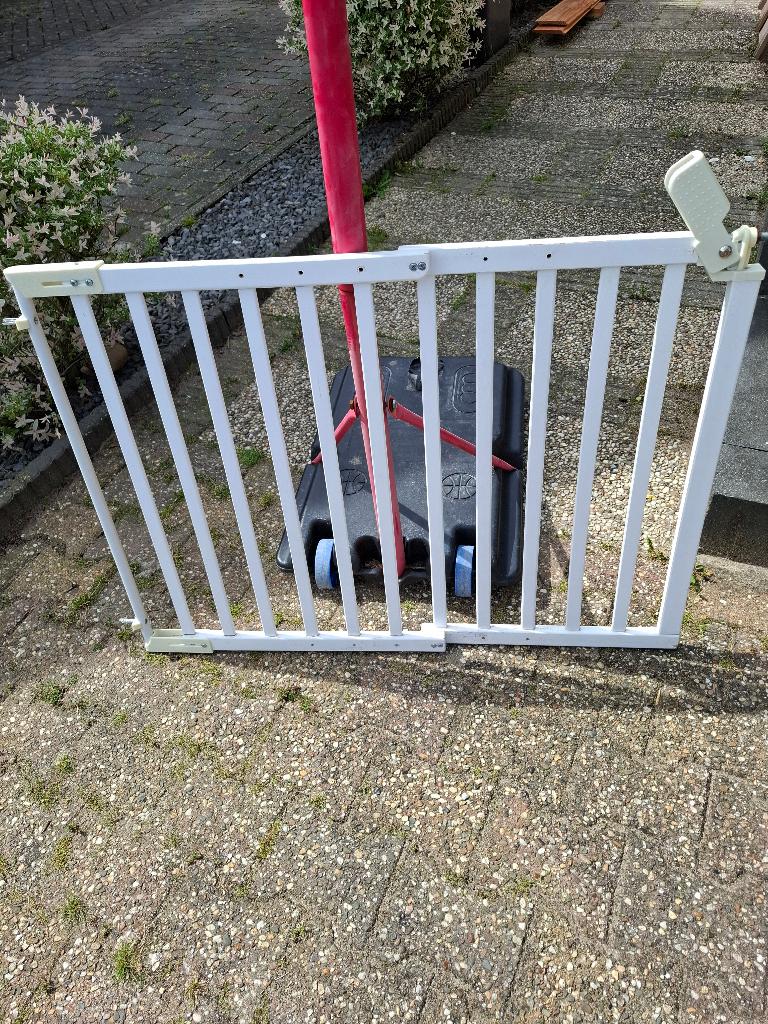 Traphekje gratis, Ophalen, 100 tot 115 cm, Zo goed als nieuw, Klemhekje