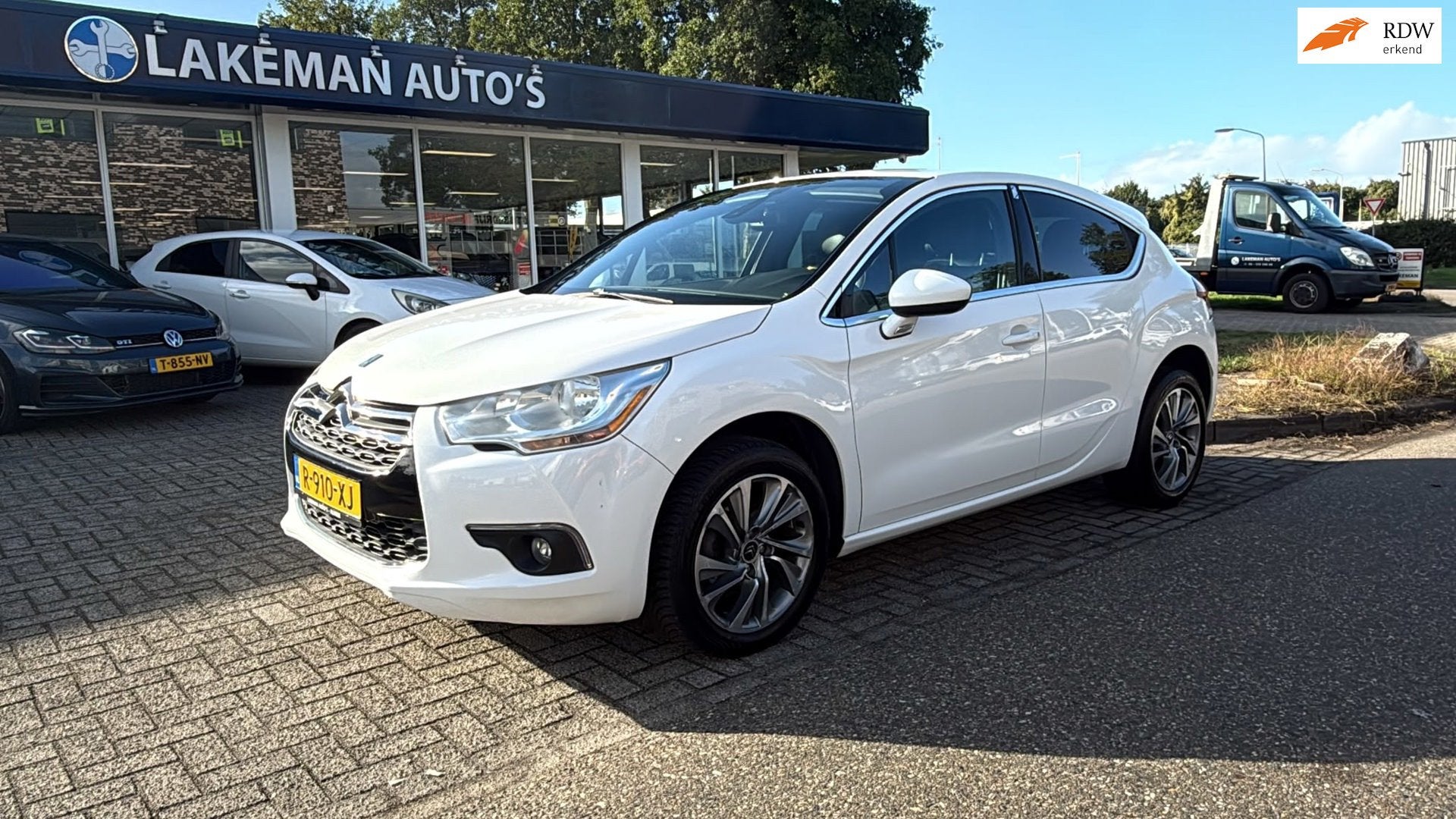 Citroen DS4 1.6 VTi Whiteline Huurkoop Inruil APK Garantie, Auto's, Euro 5, Gebruikt, 4 cilinders, Wit
