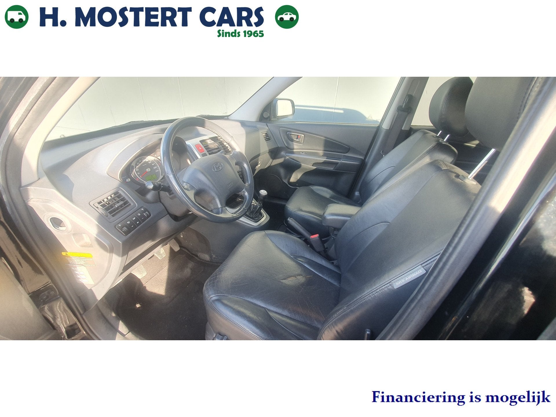 Hyundai Tucson 2.0i Style Supreme * APK * AIRCO * NIEUWE BAN, Auto's, Stof, Gebruikt, 4 cilinders, Zwart