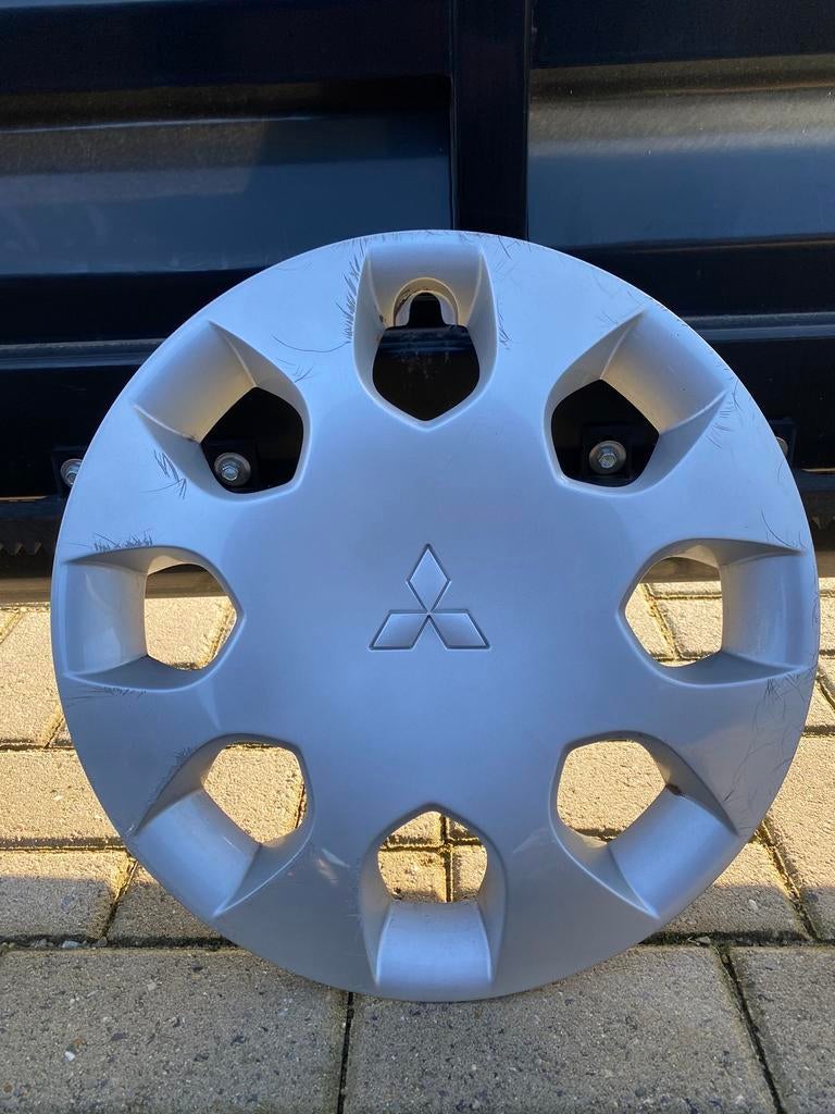 1 originele Mitsubishi Colt Space star wieldop 15” inch, Auto diversen, Wieldoppen, Ophalen of Verzenden, Gebruikt