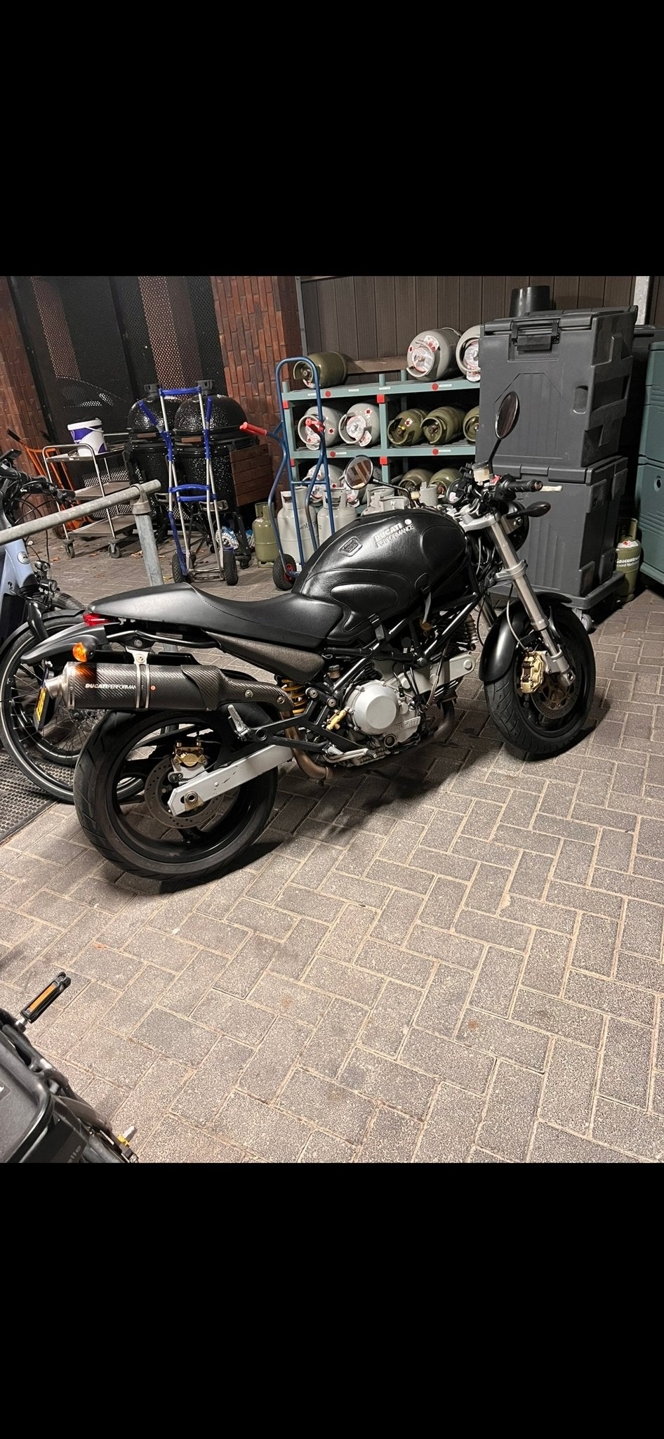 Ducati Monster 900ie Dark - Sportieve Naked Bike, Motoren, 2 cilinders, Sportuitlaat, Gebruikt, Particulier