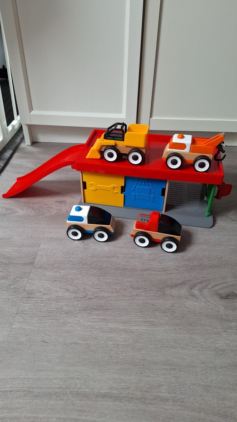 Houten garage met 4 voertuigen Ikea Lillabo, Ophalen of Verzenden, Gebruikt