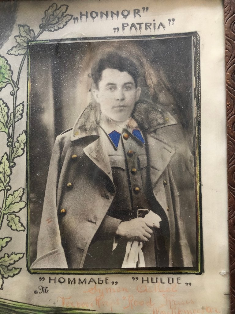 1940 Foto in houten lijst met glasplaat 47x56 cm gesneuvelde, Verzenden, Overige onderwerpen, Tweede Wereldoorlog, Gelezen