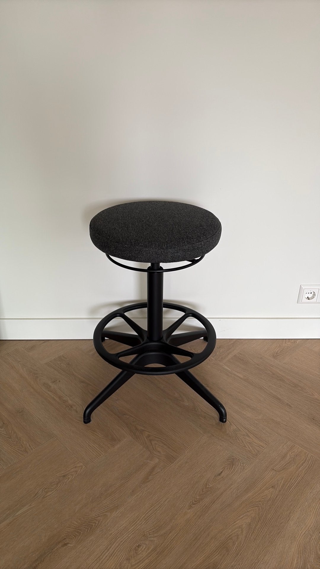 Ikea Lidkullen zit/stakruk, Gunnared donkergrijs, Ophalen, In hoogte verstelbaar, Zo goed als nieuw, Overige materialen