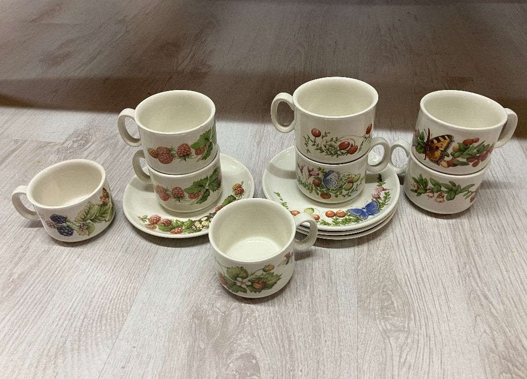 Marjolein Bastin kopjes en schotels bosvruchten, Verzenden, Gebruikt, Porselein, Kop en/of schotel