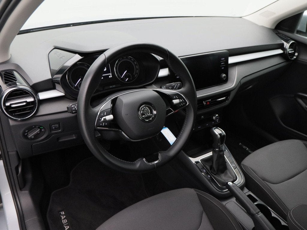 Skoda Fabia 1.0 TSi 110 Pk Automaat Business Edition | Cruis, Auto's, Stof, Gebruikt, Euro 6, 1100 kg