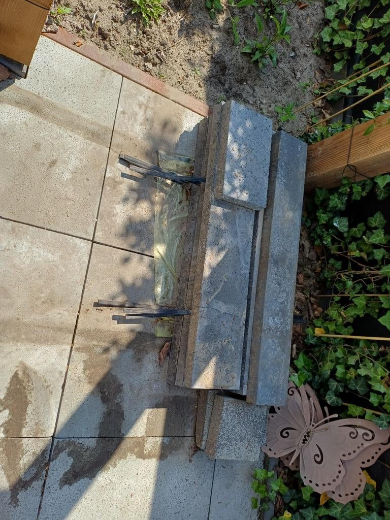 Betonnen opsluitbandjes (100  20  5), Tuin en Terras, Ophalen, Gebruikt, Beton, Overige typen