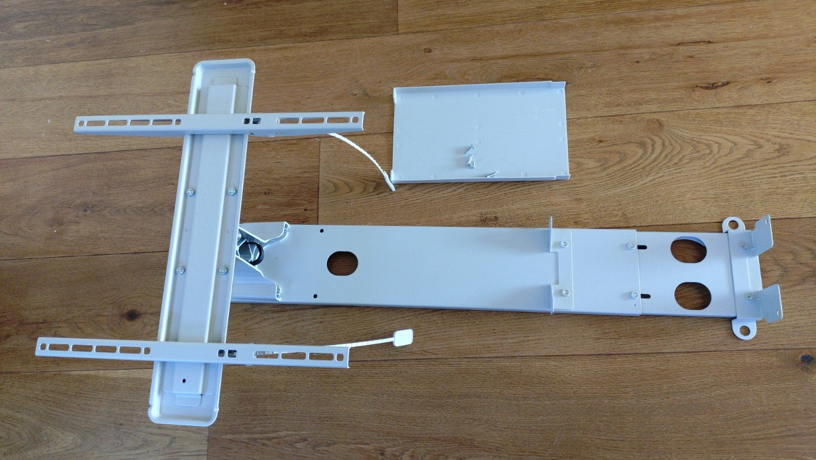 IKEA Uppleva TV beugel voor Besta kast, Ophalen, Zo goed als nieuw, Metaal