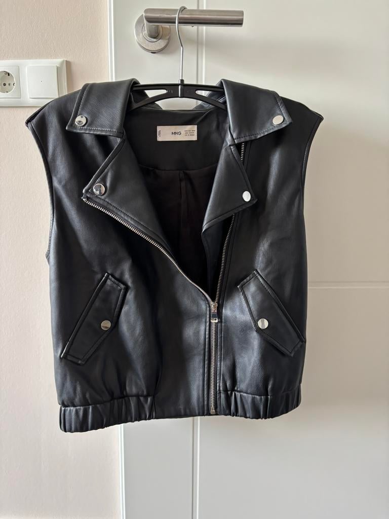 Immitatie leer gillet maat xs/s, Ophalen, Zwart, Zo goed als nieuw, Zonder mouw