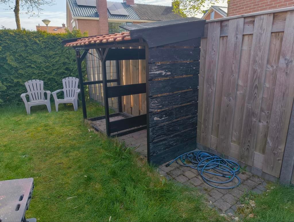 Houtopslag, haardhout berging, hout huisje, hout hok, Tuin en Terras, Tuinhuizen, Gebruikt, Overige typen, Minder dan 200 cm, Zonder ramen