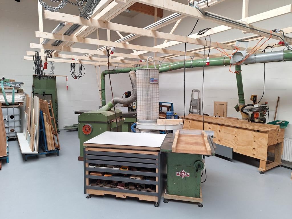 Hout werkplaats / atelier en net kantoor te huur., Zakelijke goederen, Bedrijfs Onroerend goed, 175 m², Huur