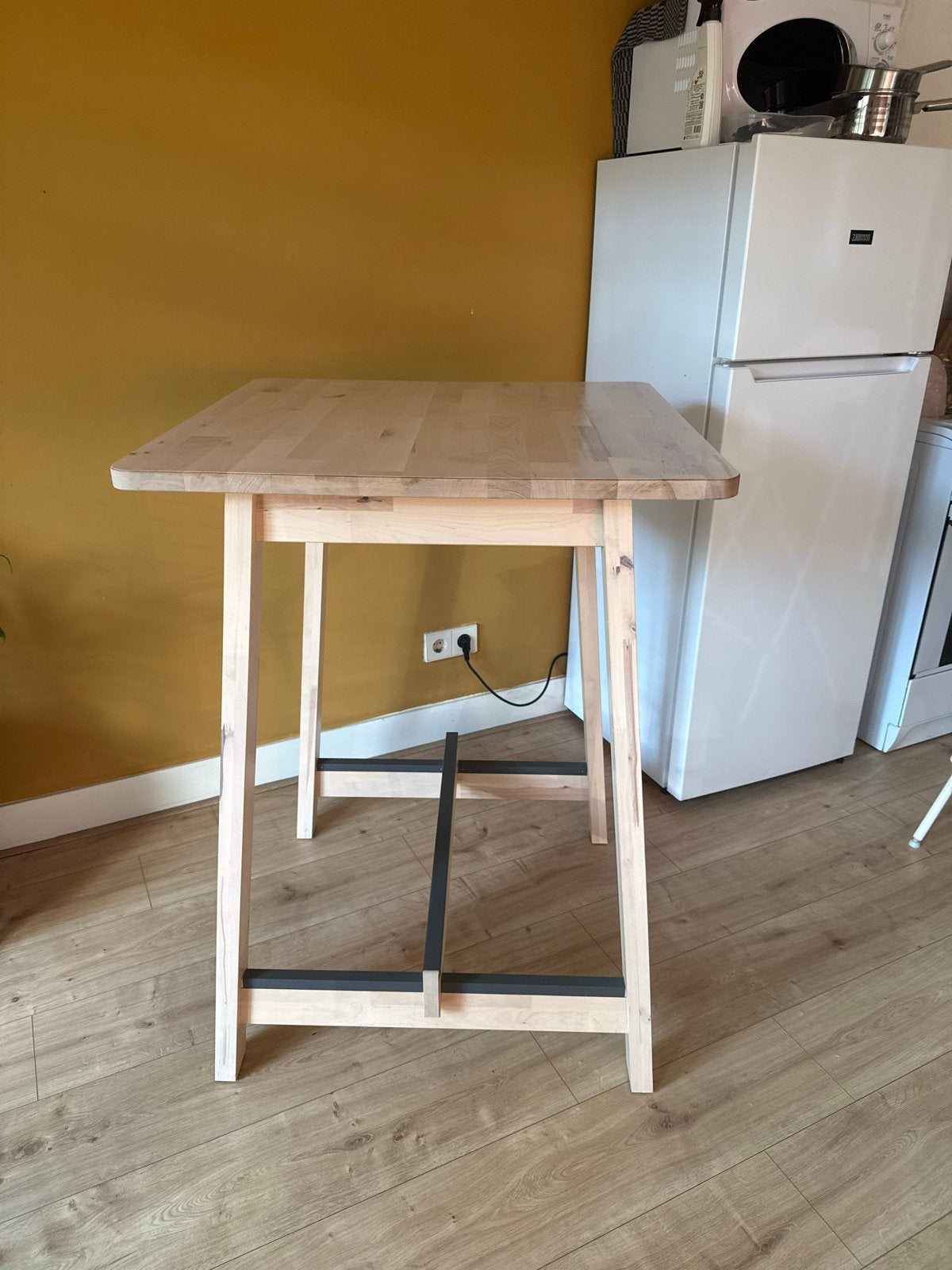 Houten bartafel / hoge eettafel, Ophalen, Gebruikt