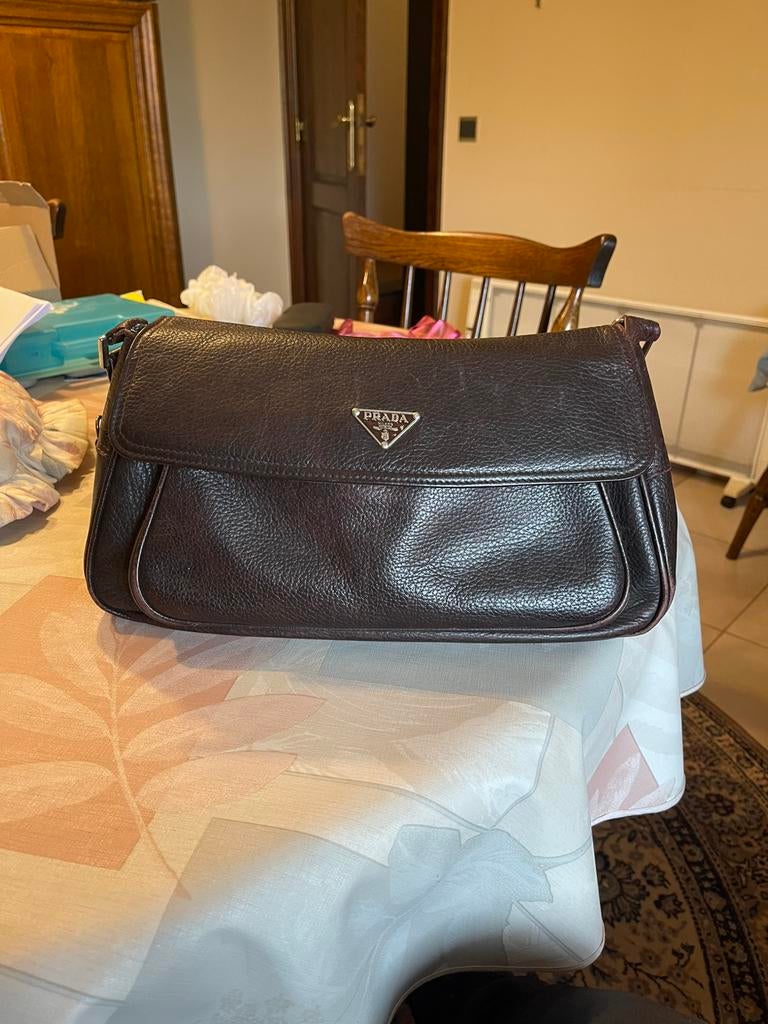 Prada Schoudertasje - Bruin Leer, Ophalen, Gebruikt, Bruin, Schoudertasje