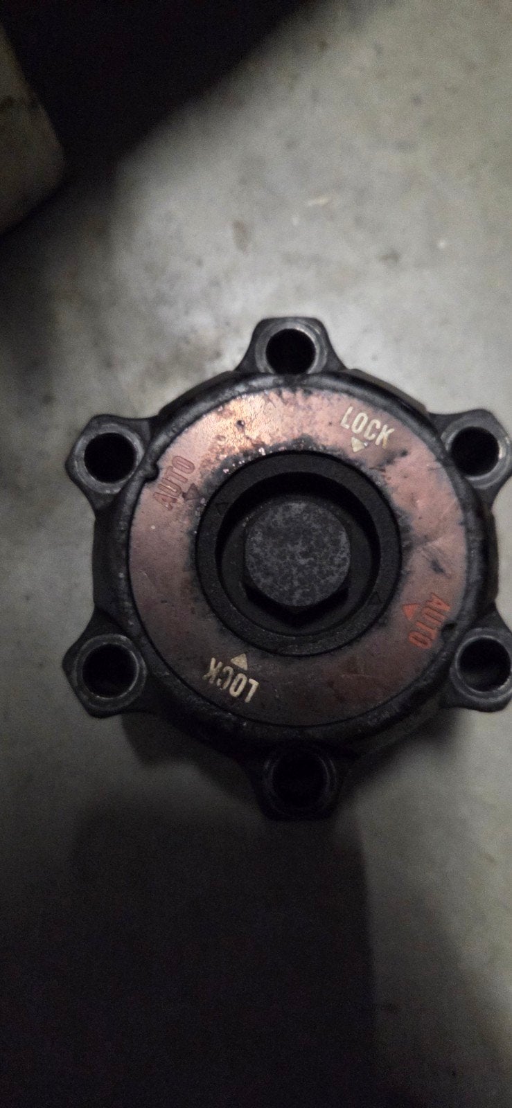Nissan Patrol Y60 Y61 Handmatige Vrijloopnaaf 40250-VB20A, Auto-onderdelen, Ophalen of Verzenden, Gebruikt, Nissan