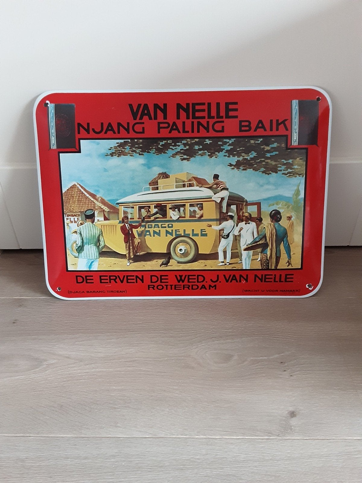 EMAILE VAN NELLE BORD., Ophalen of Verzenden, Zo goed als nieuw, Reclamebord
