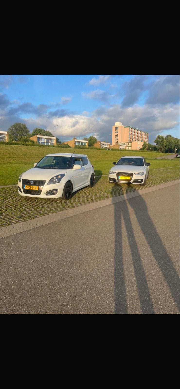 Suzuki Swift 1.6 3D Sport 2013 Wit, Auto's, Voorwielaandrijving, Zwart, 4 cilinders, Origineel Nederlands