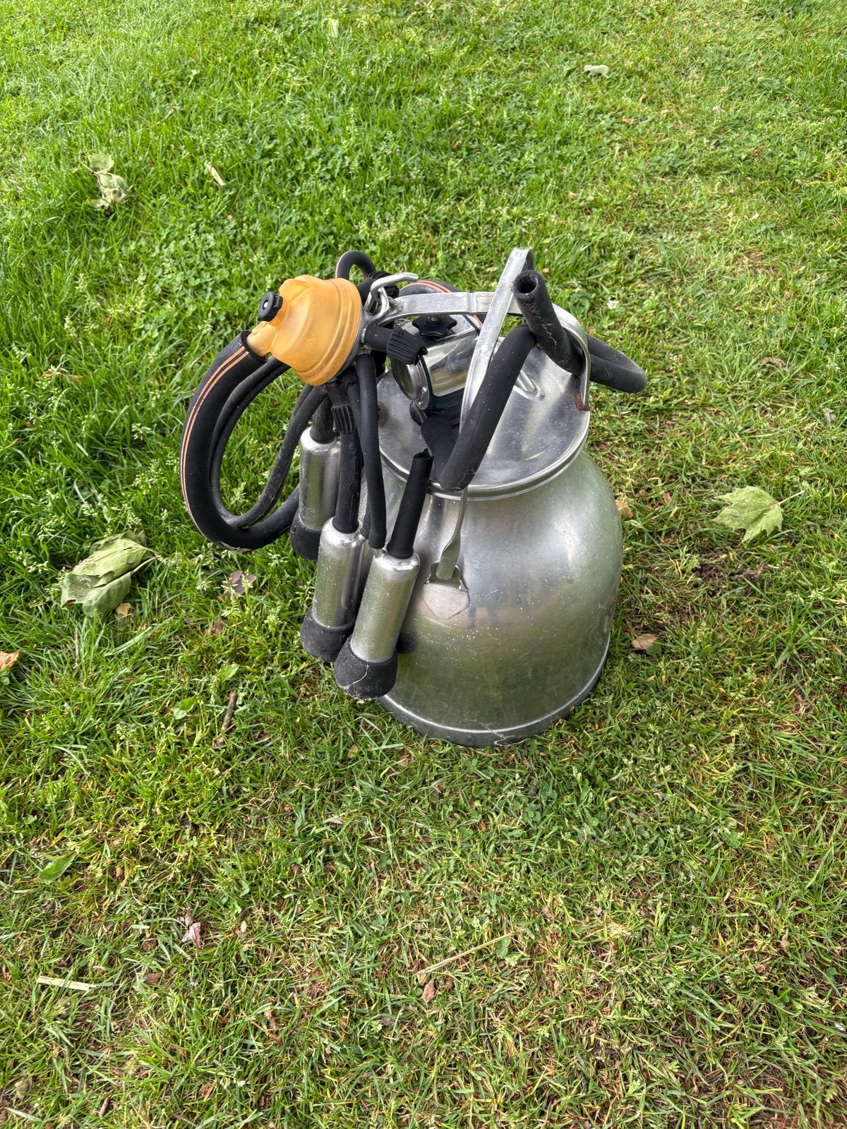 Vintage Melotte melkemmer met melkklauwen, Ophalen