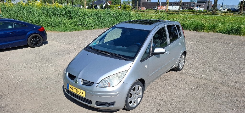 Mitsubishi Colt 1.5 CZ5 2006 Grijs, Auto's, Mitsubishi, Particulier, Colt, Airbags, Airconditioning, Bluetooth, Centrale vergrendeling