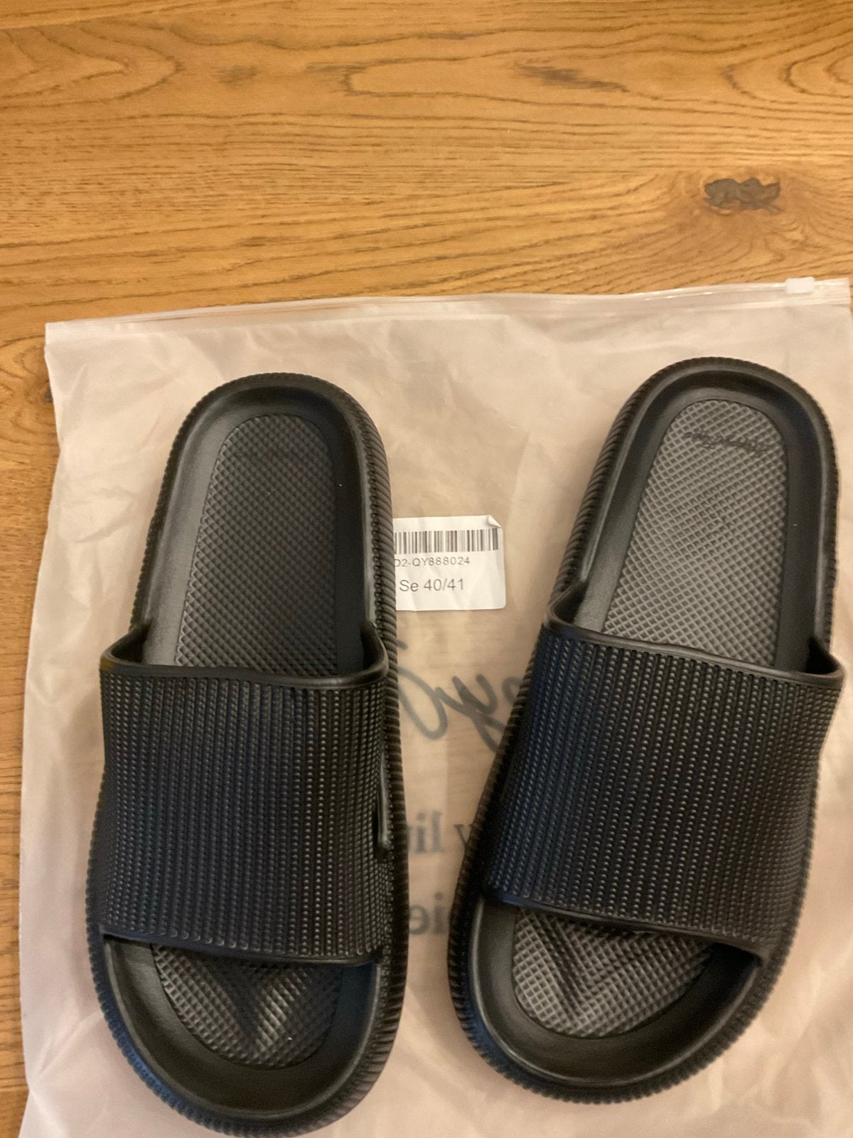 Happy Flops Zwarte Slippers Maat 40/41 Nieuw, Slippers, Zwart, Nieuw, Ophalen of Verzenden