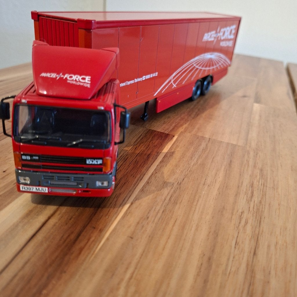 DAF 85 CF + SP .Parcel Force Worldwide model Truck & TRNIEUW, Ophalen of Verzenden, Nieuw, Bus of Vrachtwagen, Corgi