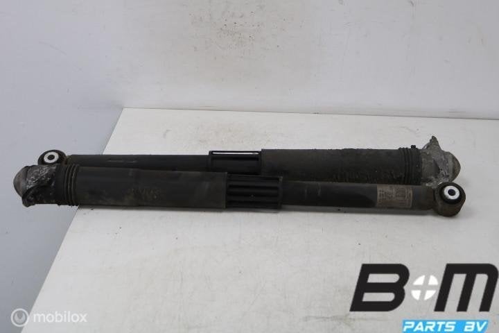 Set schokdempers achter Seat Leon 5F 5Q0513049CQ, Gebruikt