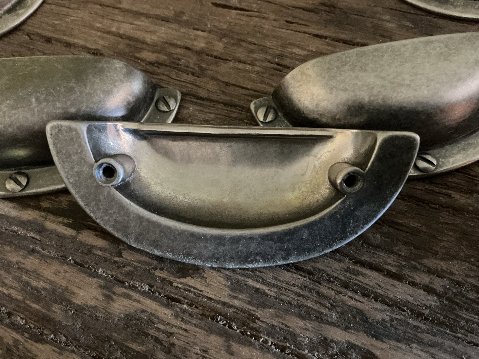 17 Komgrepen 64 mm - Antiek look, Doe-het-zelf en Verbouw, Hang- en Sluitwerk, Ophalen of Verzenden, Gebruikt, Overige materialen