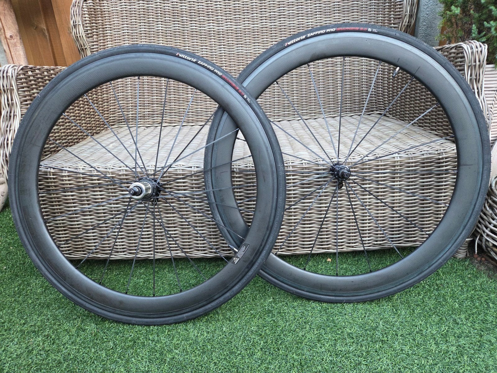 Carbon wielen, Ophalen, Carbon
