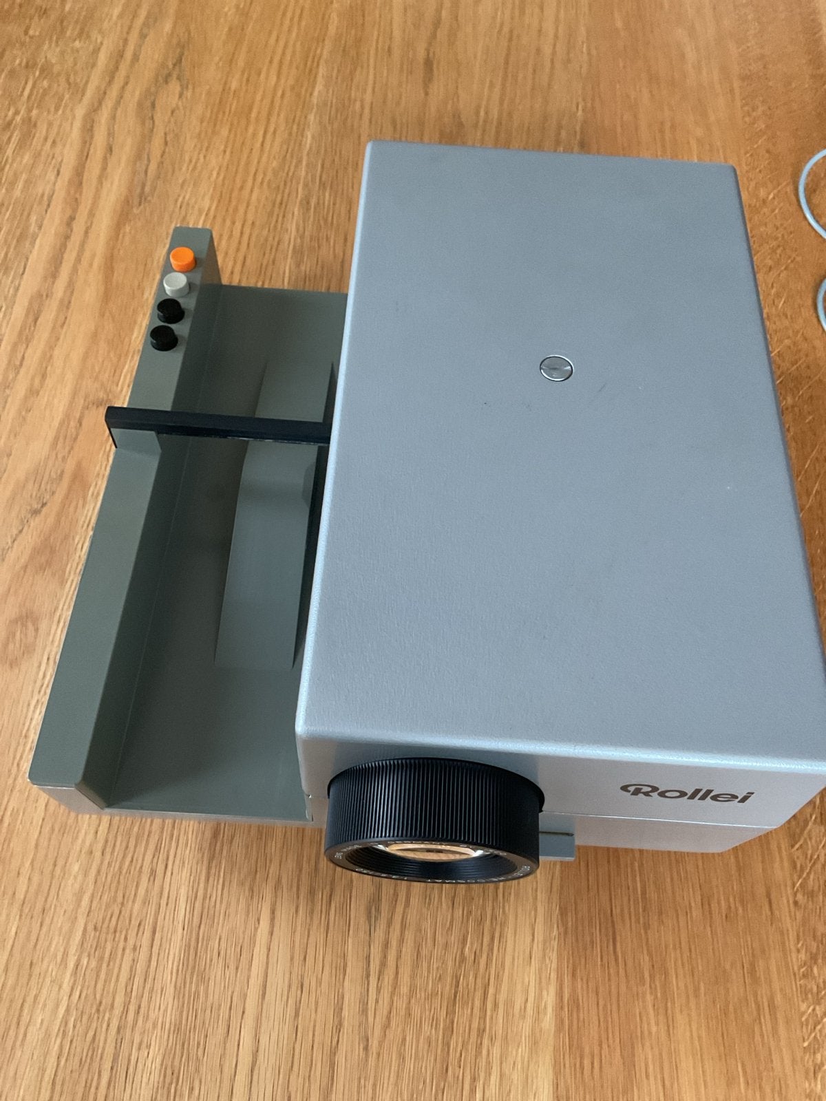 Rollei P66A Diaprojector voor 6x6 middenformaat dia's, Ophalen, Gebruikt