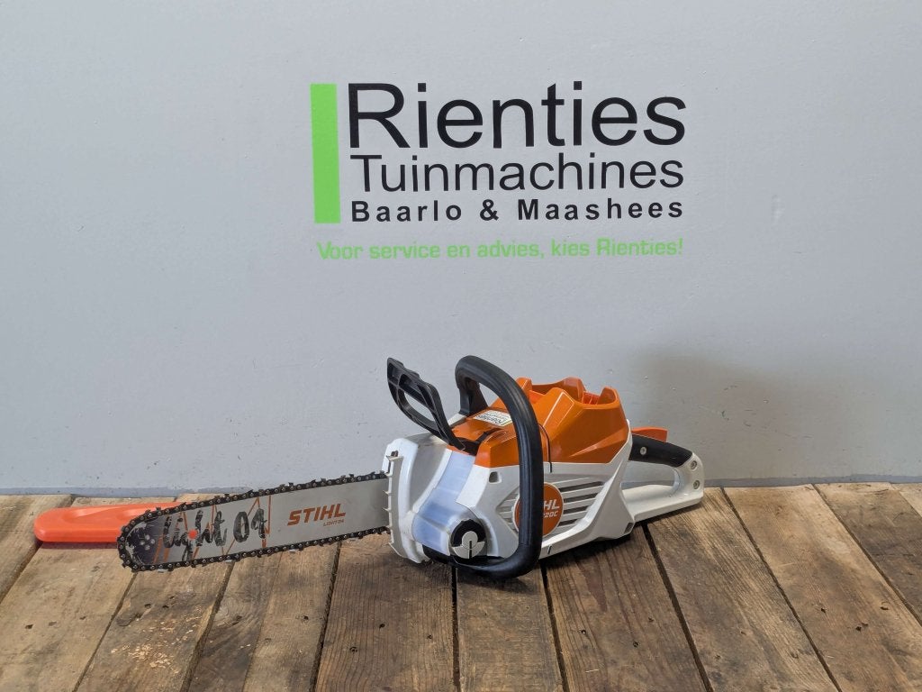 STIHL MSA 220 C-B Accu Kettingzaag 35CM zonder accu of lader, Info@stihl.nl, Gebruikt, STIHL, Kettingzaag