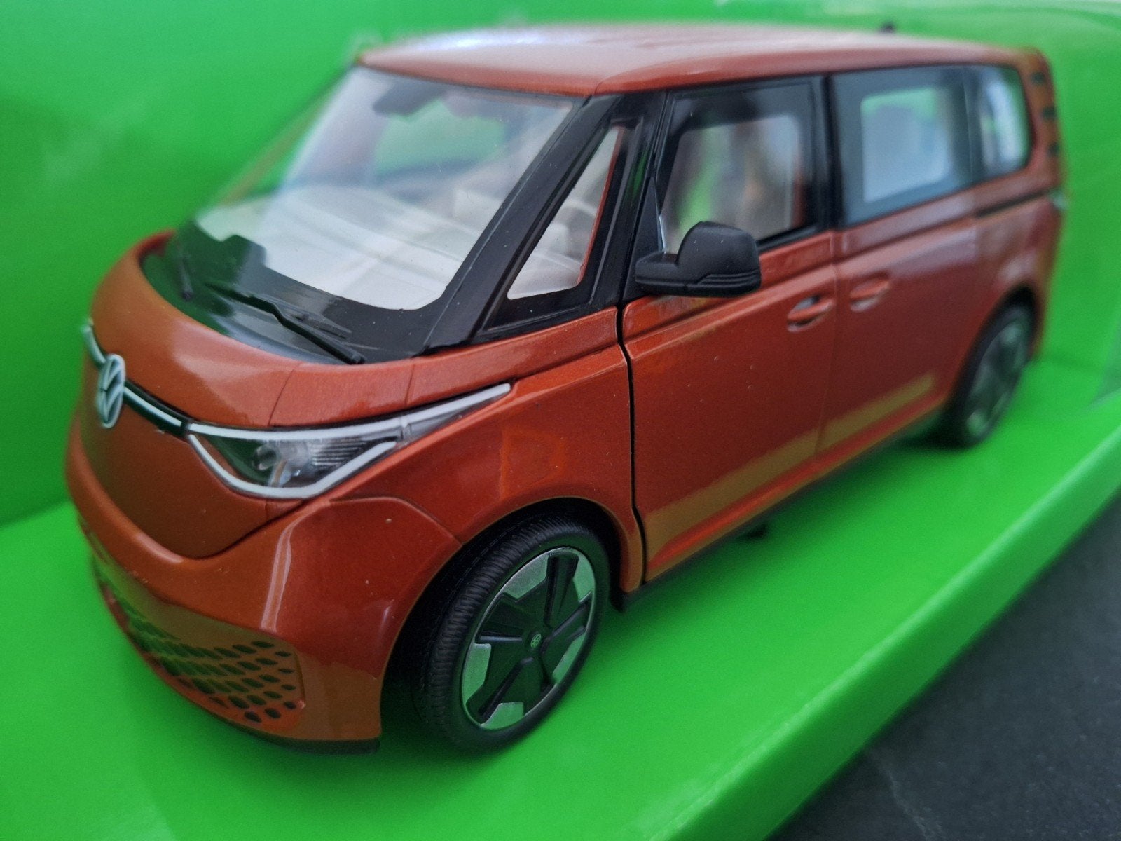 Volkswagen ID Buzz Schaal 1:24, Hobby en Vrije tijd, Modelauto's | 1:24, Auto, Nieuw, Ophalen of Verzenden, Welly