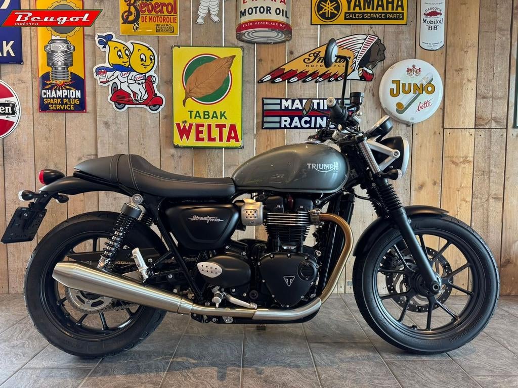 TRIUMPH STREET TWIN (bj 2017), 2 cilinders, Bedrijf, Toermotor, Onbekend