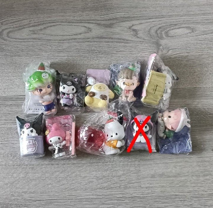 Blindbox figuren miniso & popmart sanrio prijs per stuk**, Ophalen of Verzenden