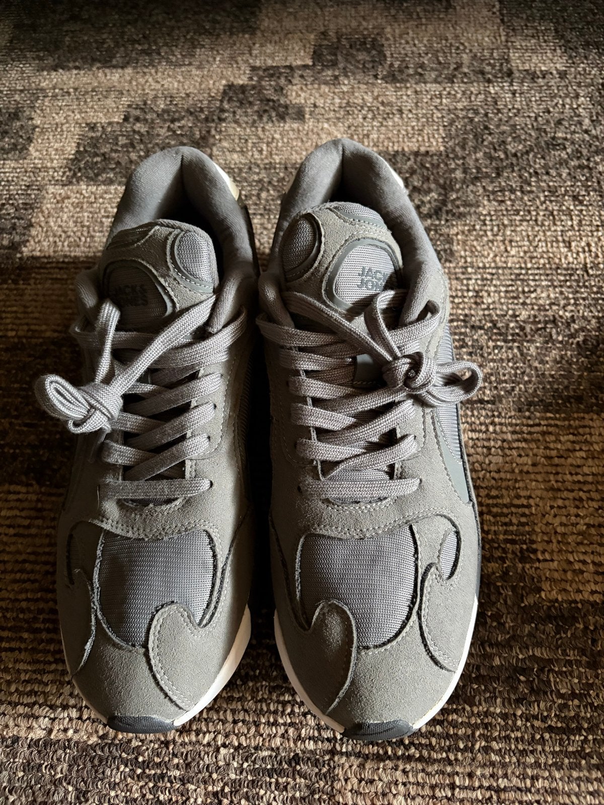 Nieuwe Jack & Jones sneakers - Grijs - Maat 42, te koop., Overige kleuren, Nieuw, Ophalen of Verzenden, Sneakers of Gympen