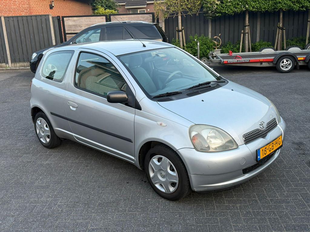 Toyota Yaris RIJKAAR/APK/HISTORY/BEURT/NAP/AIRCO/5drs//DIREK, Auto's, Voorwielaandrijving, 1299 cc, 86 pk, Gebruikt