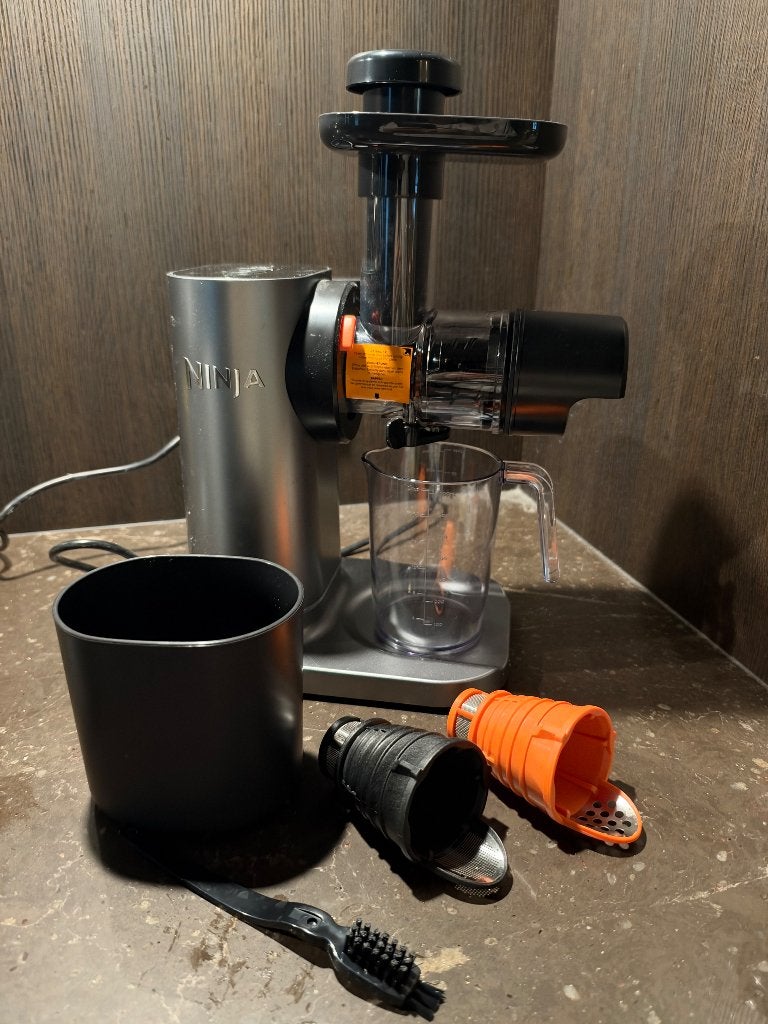 Ninja Juicer – Zo goed als nieuw!, Witgoed en Apparatuur, Ophalen of Verzenden, Zo goed als nieuw, Elektrisch, Slowjuicer