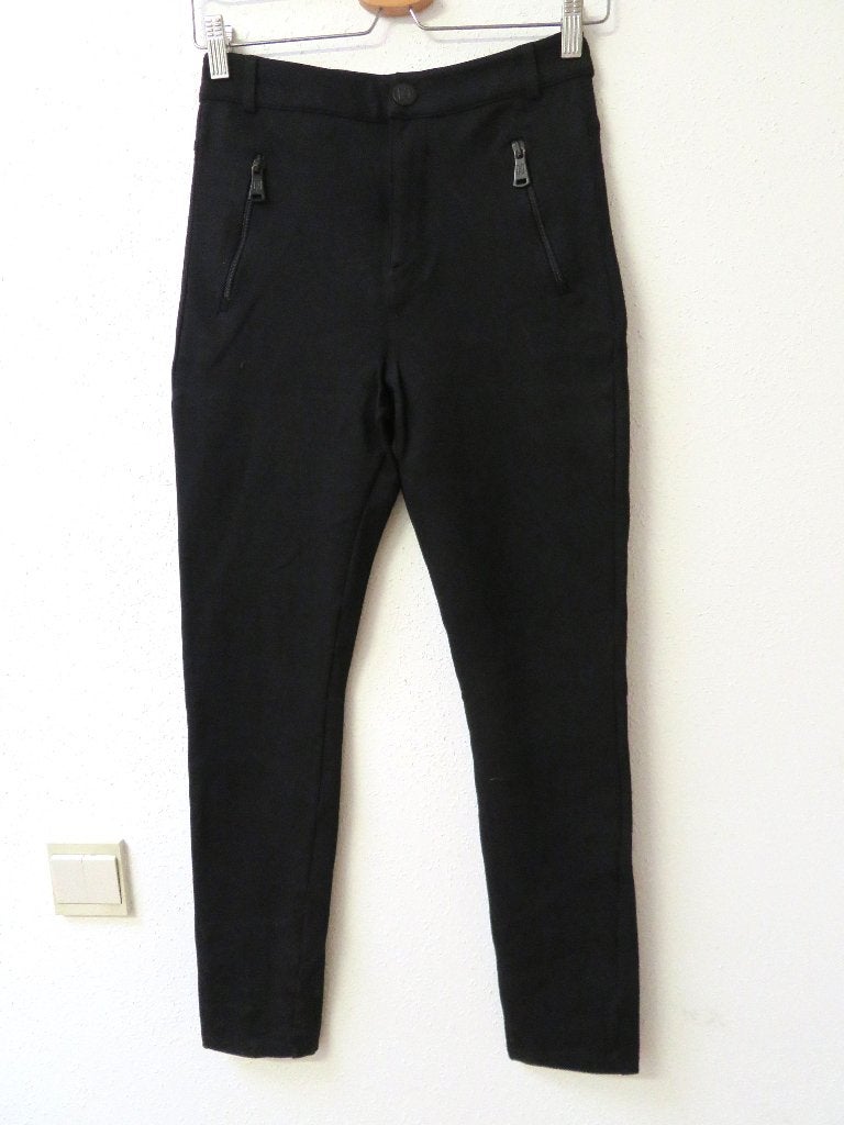 V43 NIKKIE nieuwe broek zwart maat 36, Zwart, Nieuw, Ophalen of Verzenden, Nikkie