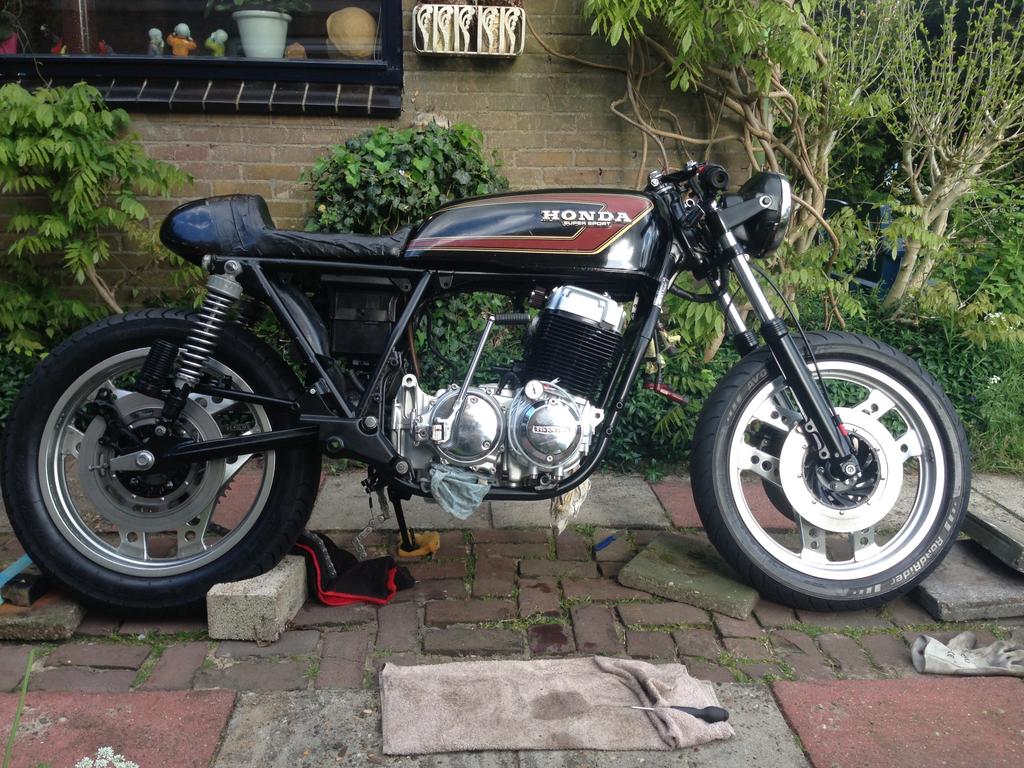 Honda CB750 F2 1978 Café Racer Project + veel onderdelen, Ophalen, Gebruikt, Benzinemotor, 1800 rpm of meer