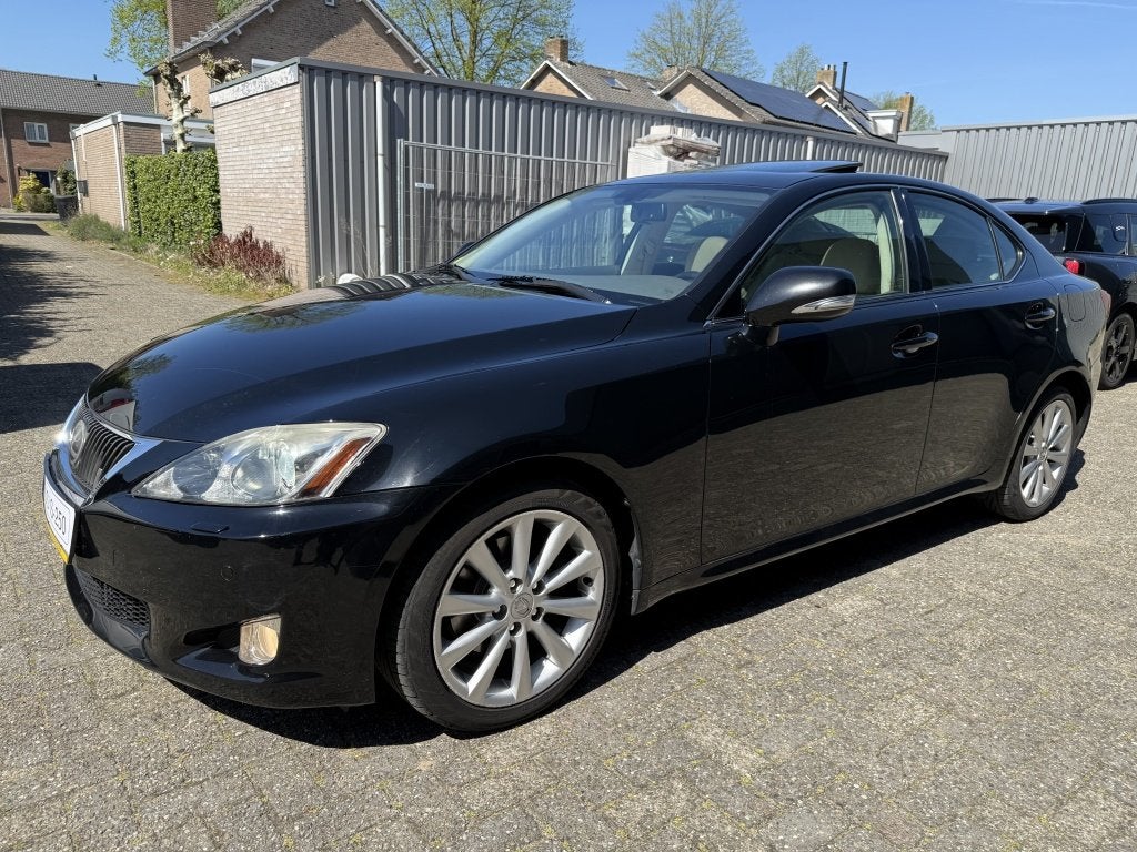 Lexus IS 250 V6 2010 Full Options (bj 2010, automaat), Auto's, Gebruikt, Zwart, Bedrijf, 208 pk