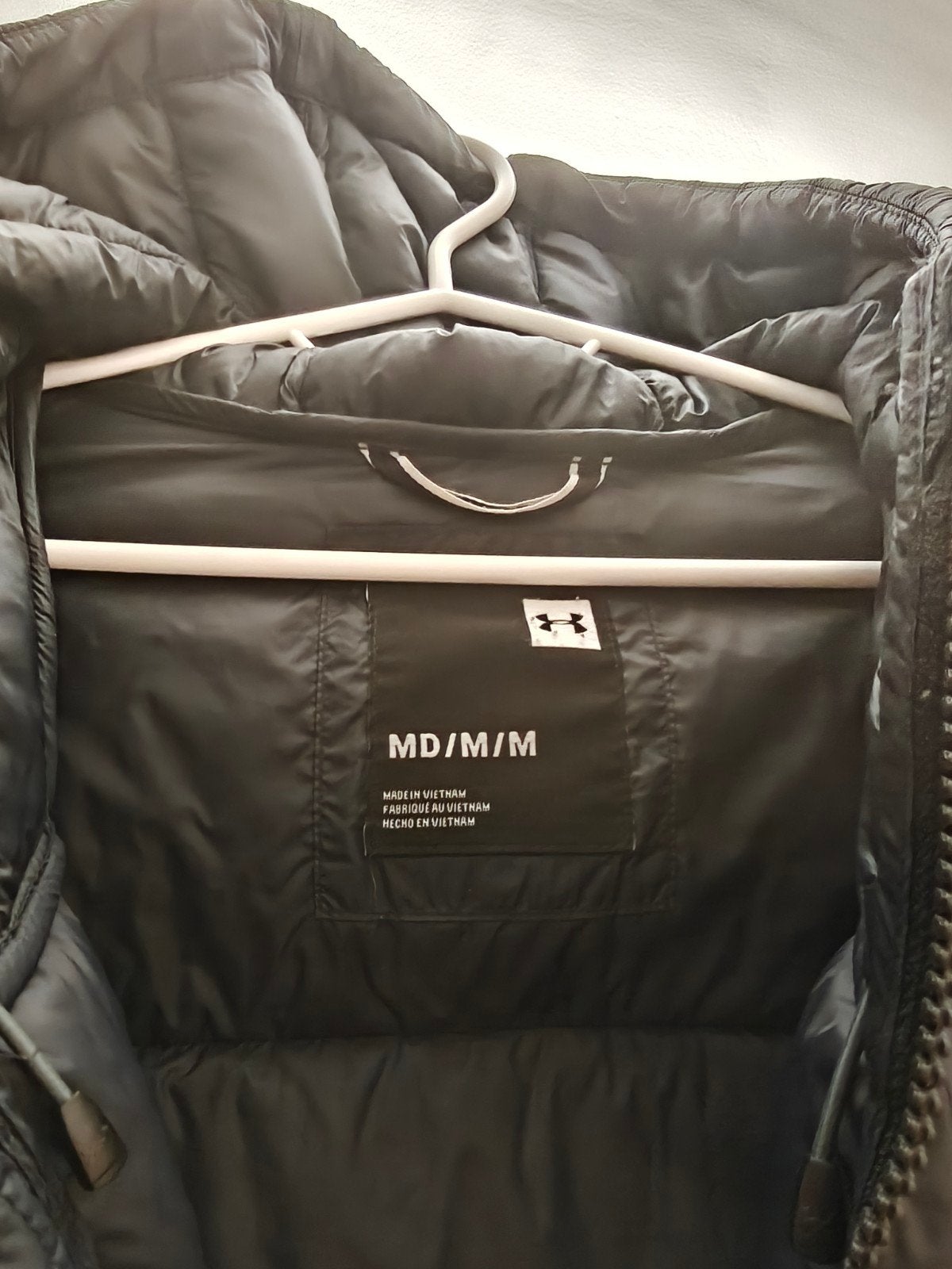 Under Armour Armour Down 2.0 Donsjas Hooded Jacket Maat M, Ophalen of Verzenden, Zo goed als nieuw, Zwart