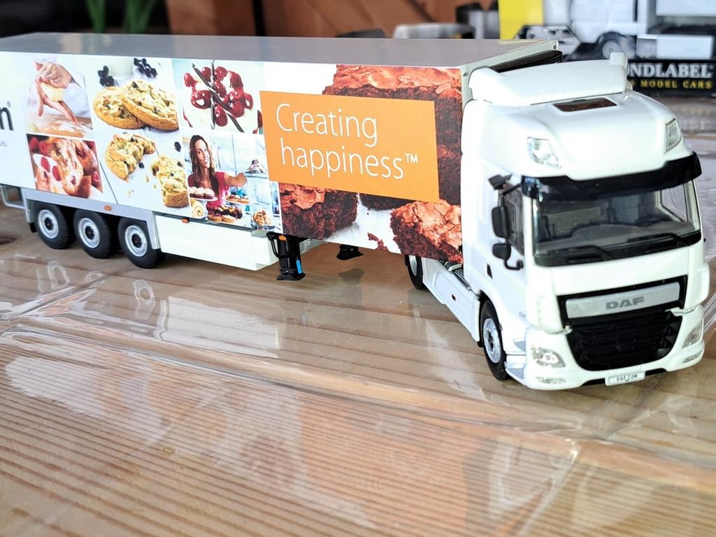 Daf cf   W S I   DAWN FOODS, Ophalen of Verzenden, Zo goed als nieuw, Bus of Vrachtwagen, Lion Toys