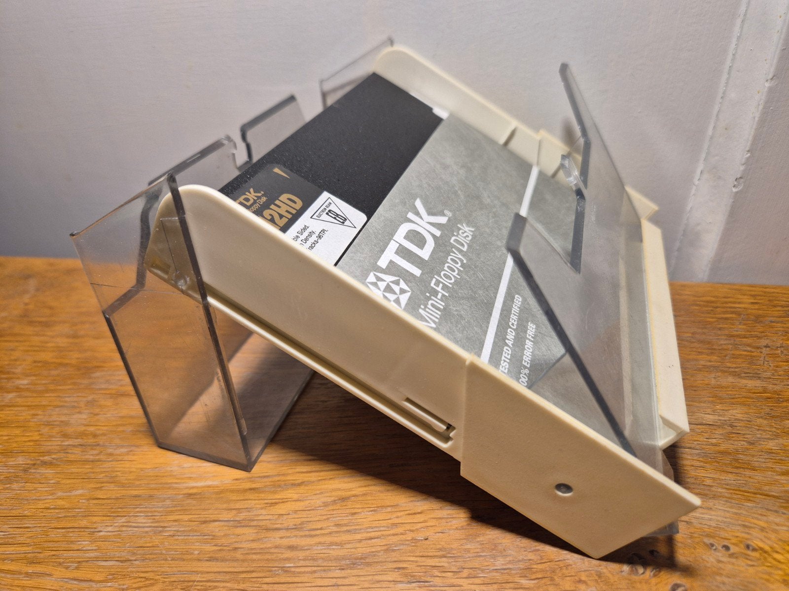 Bakje met 10 floppies 5,25 inch floppy disk Commodore 64, Computers en Software, Ophalen of Verzenden