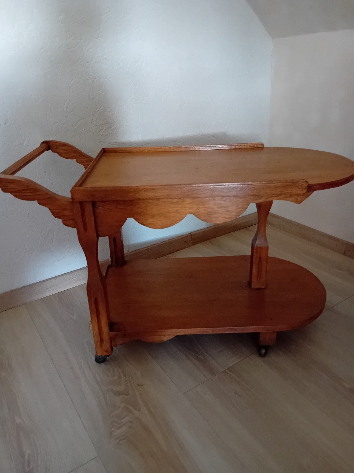 Vintage houten theewagen/serveerwagen met wieltjes, Antiek en Kunst, Ophalen