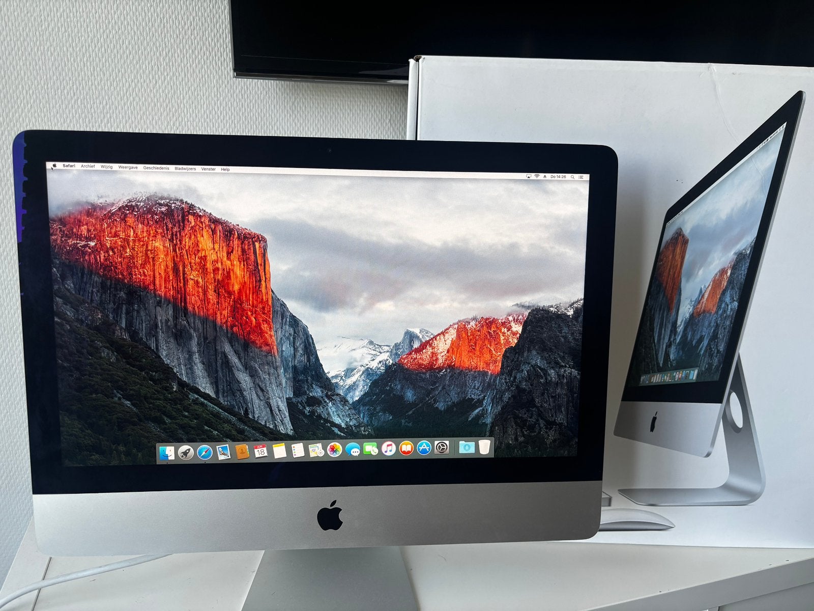 Imac 21.5 late 2015 500SSD. Met doos, Computers en Software, Apple Desktops, Ophalen, Gebruikt, 8 GB, SSD